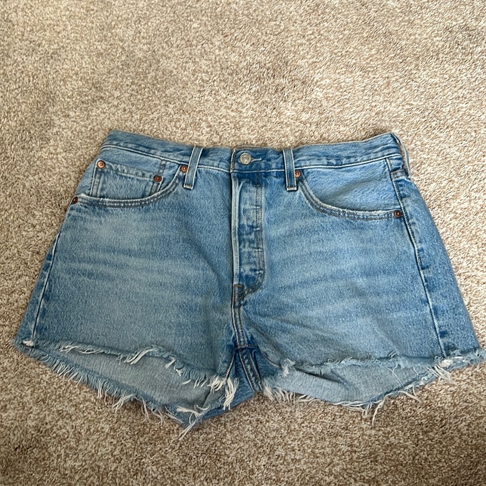 Levi 501 High Rise Demi Shorts (31)